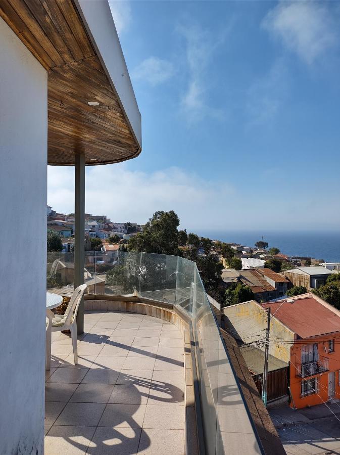 Hostal Lala Portena Vista Al Mar, Bano Privado Y Desayuno Valparaíso Eksteriør bilde