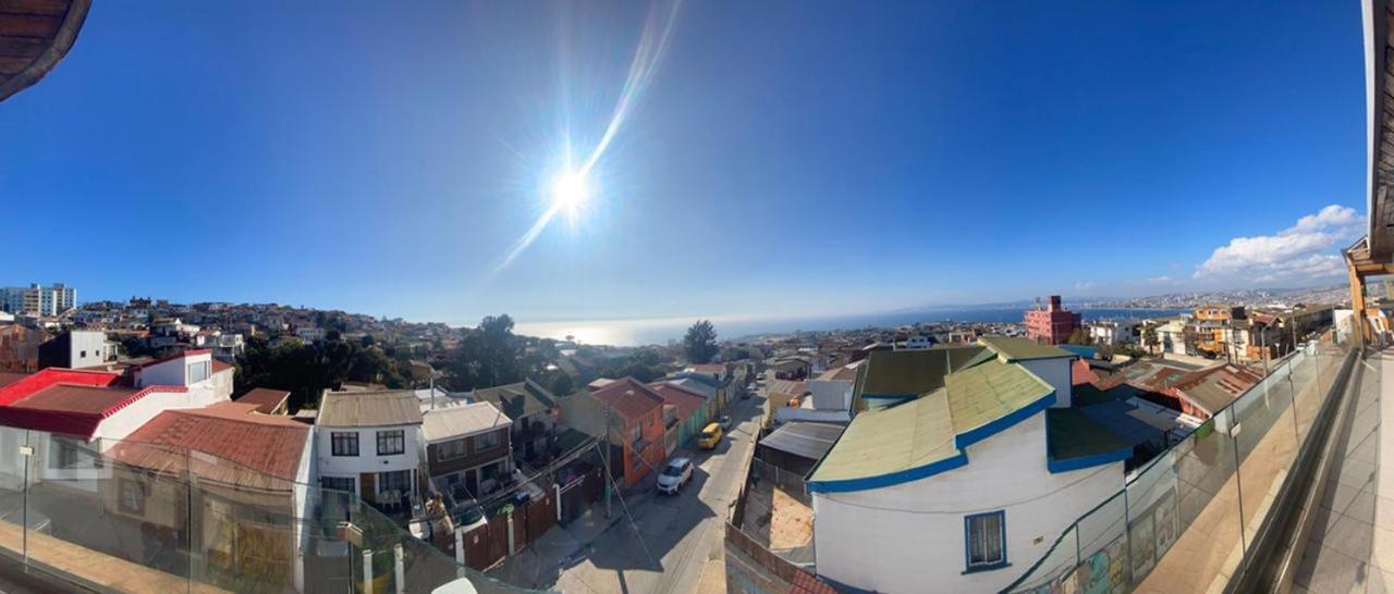 Hostal Lala Portena Vista Al Mar, Bano Privado Y Desayuno Valparaíso Eksteriør bilde