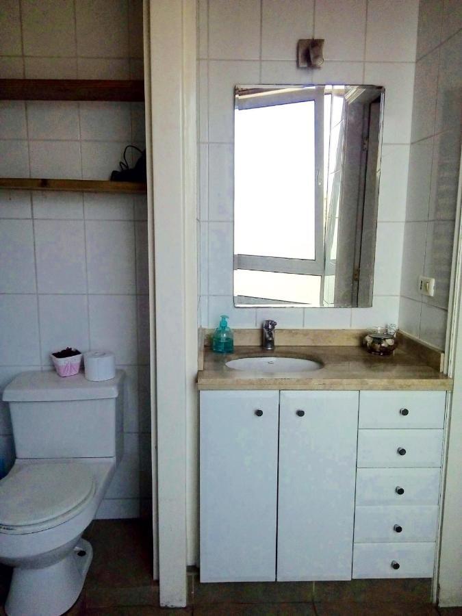 Hostal Lala Portena Vista Al Mar, Bano Privado Y Desayuno Valparaíso Eksteriør bilde