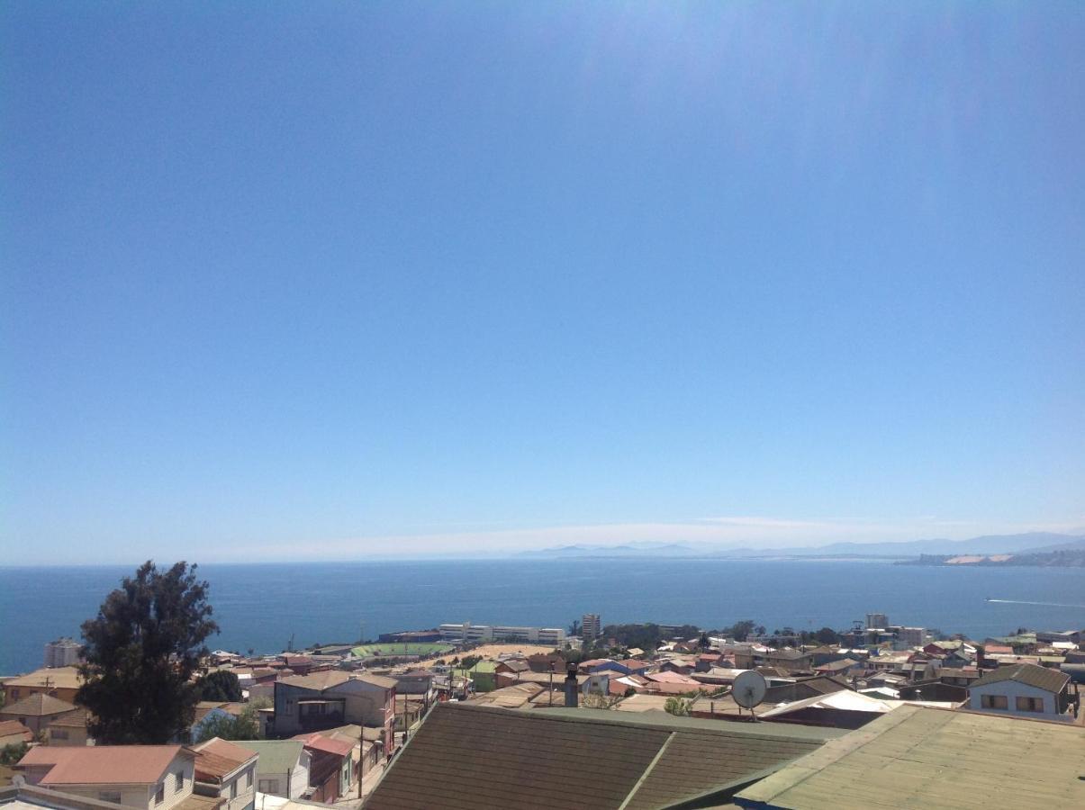 Hostal Lala Portena Vista Al Mar, Bano Privado Y Desayuno Valparaíso Eksteriør bilde