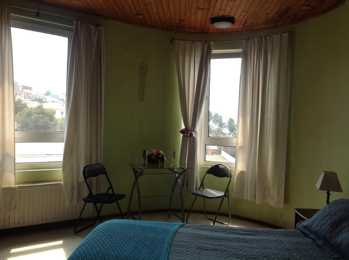 Hostal Lala Portena Vista Al Mar, Bano Privado Y Desayuno Valparaíso Eksteriør bilde